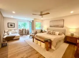 NEW Modern Oceanside Suite with King Bed