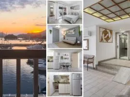 Apartamento com varanda de frente para o MAR - Angra dos Reis - Shopping Piratas - Portaria 24hs