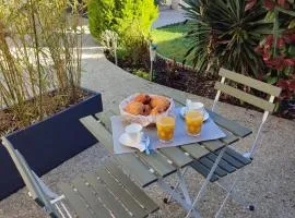 Studio Beauvais avec terrasse privative calme & tout confort