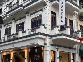 Mountain Goat Hostel Central Ninh Binh Wooden Capsules 247, Hotel in Ninh Bình