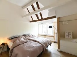 Ferienwohnung Heppenheim mit Hund- Wohnung "Odenwald" mit 2 Schlafzimmern- Das schiefe Haus