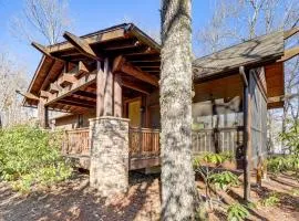 Mountain Retreat w/ Community Perks in Glenville!