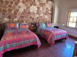 SS 8B Cabaña rustica frente al malecon de La Paz