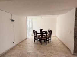 Casa a 5 min del perímetro ferial – hotel w mieście Aguascalientes