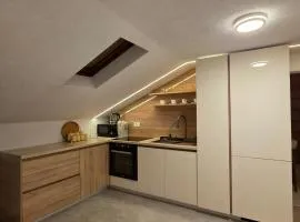 Iseni Apartments