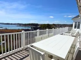 The Hill Dog Friendly Panoramic Ocean Views