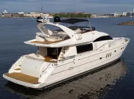 Princess 23M -luksusjahti