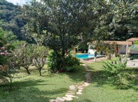 Hostel e Camping Yoshida Naturismus, hotel en Ibiúna