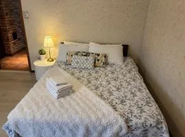 Comfortable 1BR Stay in Central Vancouver