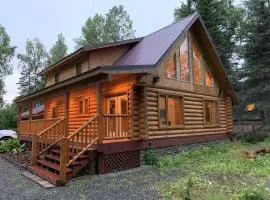 Beautiful Log Home with Access to the Kenai River