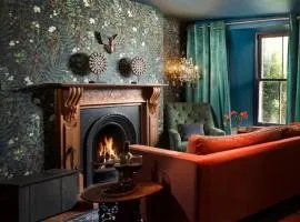 Wonderland Berwick 5-bedrooms Pet-friendly cottage with the Hot tub