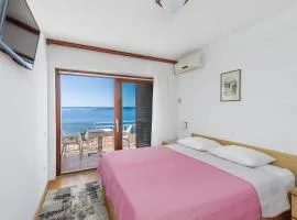 Studio Baska Voda 301c