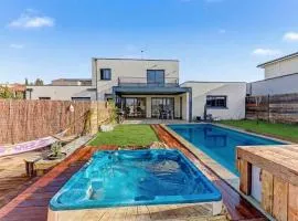 Belle villa avec piscine et spa a lauzerville