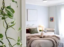 Waves & Moore Sleeping 8 Armstrong Creek Aircon Geelong Wineries Firepit Garage Aircon