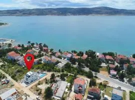 Apartments with swimming pool Seline, Paklenica - 25503