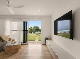 Little Waves Tugun