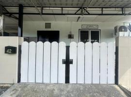Ellhavfiz Homestay, hotel di Tapah