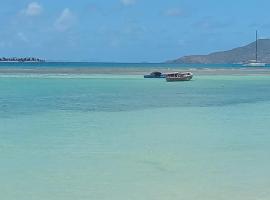 Fijay Bay Inn, hotel i Carriacou