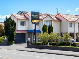 Daffodil Apartments