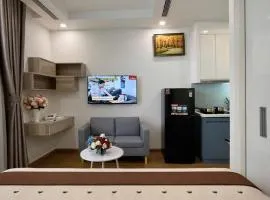 Highend Studio Apt With Swimming Pool, Gym, Private Walking Lake In City Centre