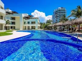2nd-floor condo with private balcony, on-site pool & billiards