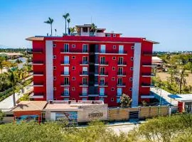 Mountain-view apartment near beach with balcony, rooftop pool, gym, & Ping-Pong