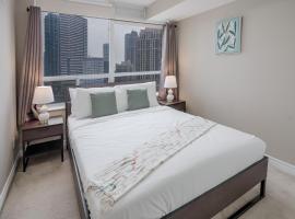 Corporate 2BR Condo Celebration Sq Parking 19th, Hotel in Mississauga