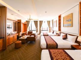 La Fleur Premium Central Apartment Hotel, hotel di Dalat