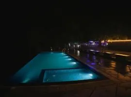 Fort hill wild life resort