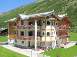 Bedroom Retreat in Saas Valley