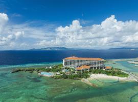 Hyatt Regency Seragaki Island Okinawa, hotel a Onna