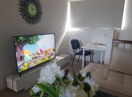 Jacaranda Lodge, hotel a Morayfield