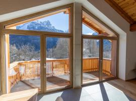 Al Pomer Dolomites Lodges Val di Zoldo, hotel v destinaci Forno di Zoldo