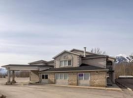 Super 8 by Wyndham Golden, hotel en Golden