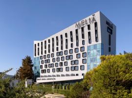 Meli&aacute; Lisboa Aeroporto, hotel i n&aelig;rheden af Lissabon Humberto Delgado Lufthavn, 