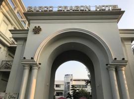 Garco Dragon Hotel, hotel u Hanoju