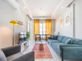 Stylish 2BR in City Center & Elissa