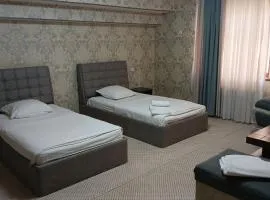 Islombek Hotel