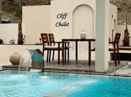 Cliff Chalet-Amrat
