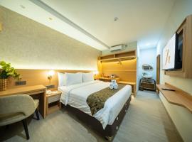 Horison IJ Kudus、Kudusのホテル