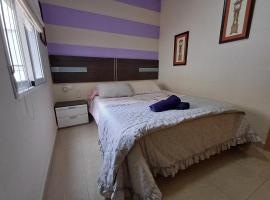 SELA HOME y Garaje, Algemesi Home, hotel u gradu 'Algemesí'