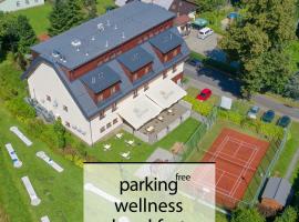 Hotel Toč, hotel a Lipová-lázně