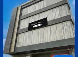 Super Townhouse Sarjapur Road Formerly Hotel Ace