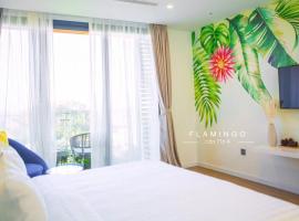 Flamingo Ibiza Hai Tien Resort, מלון בNam Khê