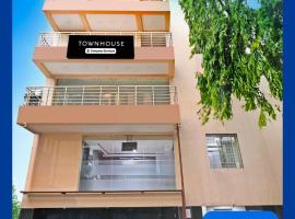 Super Townhouse Sahayogi Nagar Near Big Bazaar, Hotel in Dhanbad