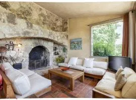 Belle maison dans les dentelles - 11personnes