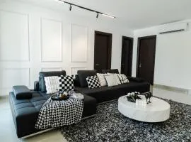 Georgetown Makloom Home KTV & Jacuzzi