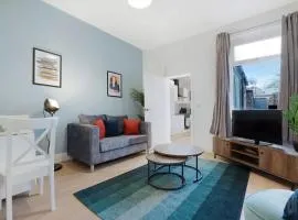 Large 3 Bed Near Sunderland City Centre and Coast