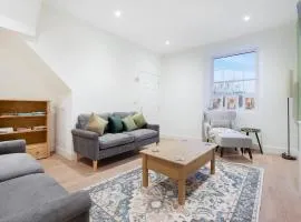 NEW! 3BR in Salvin Cottage