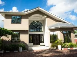 VanVei Villas and Apartments